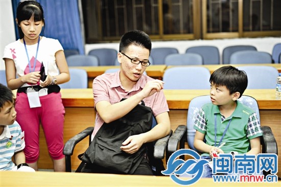 海都小记者对话文科状元林子晗