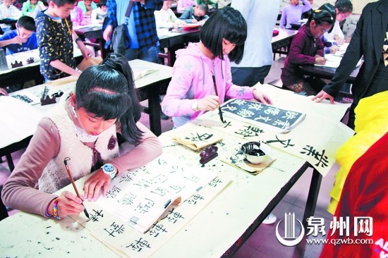 惠安实验小学丰富多彩的书法第二课堂