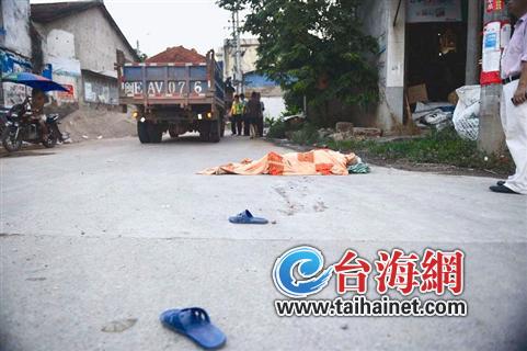 八旬老人 殒命车轮