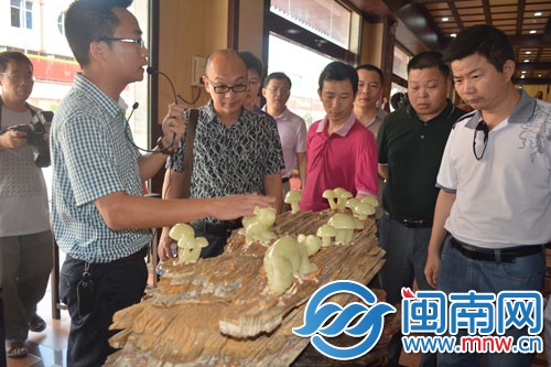 它是怎么创作出来的呢?大家围观国家一级技师李幼琴