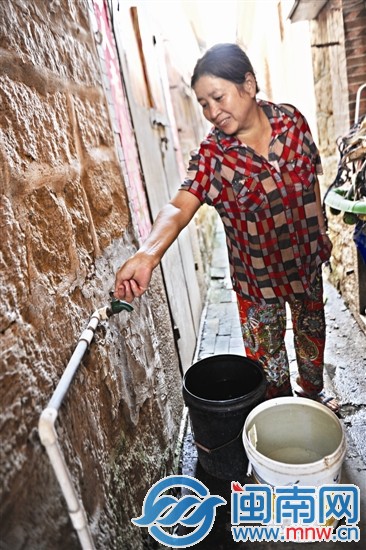 白天常断水，只有到凌晨才来水